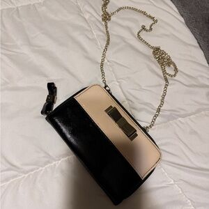 Elegant Black and Cream Women's Bag